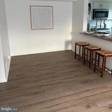 4204B Fenwick Ln unit 4204B, Mount Laurel, NJ 08054 - photo 3