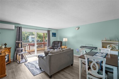 110 Pilgrim Pkwy unit 8, Warwick, RI 02888 - photo 6