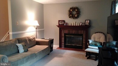 1222 Seron Ct, Sykesville, MD 21784 - photo 2