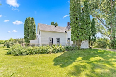 1697 210th Avenue-12.jpg