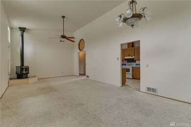 725 90th St SW, Everett, WA 98204 - photo 5