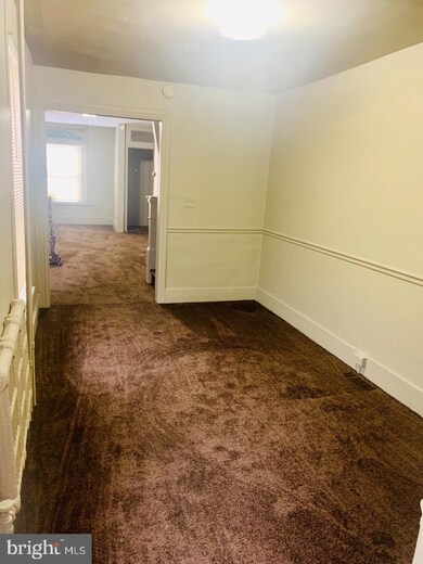 612 N 11th St, Reading, PA 19604 - photo 6