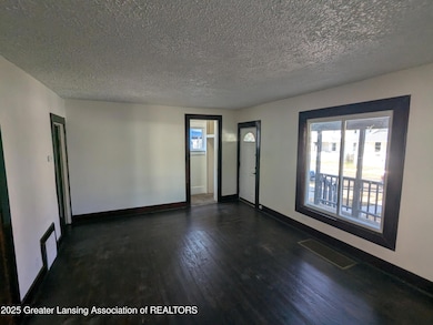 1430 Massachusetts Ave, Lansing, MI 48906 - photo 3