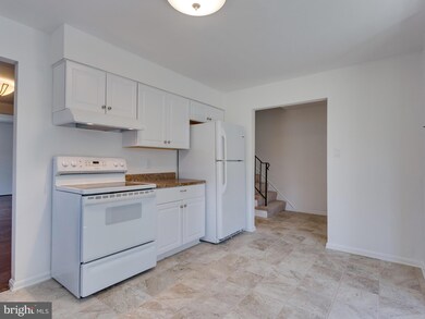 9501 Unity Ln, Lorton, VA 22079 - photo 5