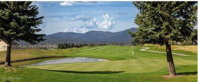 golf course next to lots