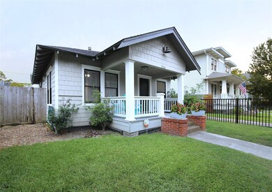 214 Munford St, Houston, TX 77008 - photo 2