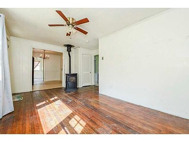 98 Drum Rock Ave, Warwick, RI 02886 - photo 4