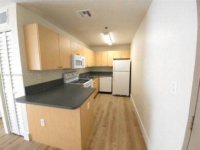 437 SW 7th St unit 201, Miami, FL 33130 - photo 6