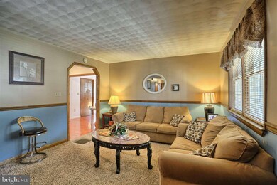 7625 Spring Rd, Shermans Dale, PA 17090 - photo 2