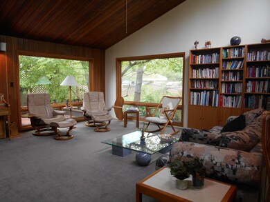 Living Rm