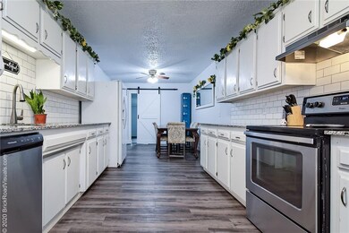 Kitchen 1