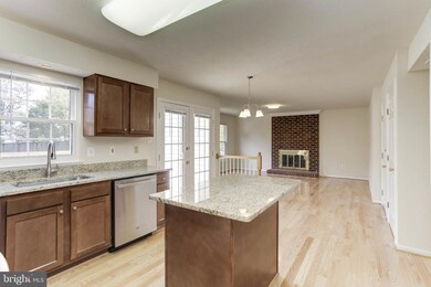 12306 Chagall Dr, North Potomac, MD 20878 - photo 6