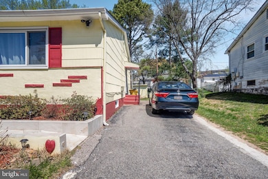 3374 Crumpton S, Laurel, MD 20724 - photo 4