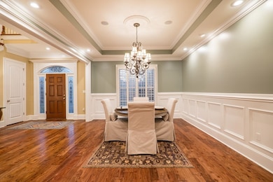 Dining room with old color