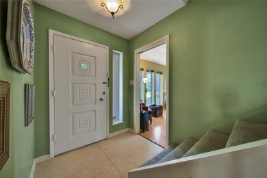1015 Curtin St, Houston, TX 77018 - photo 5