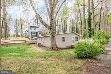 8221 Lake Shore Dr, Manassas, VA 20112 - photo 2