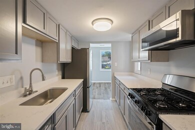 2395 Yarmouth Ct, Woodbridge, VA 22192 - photo 5