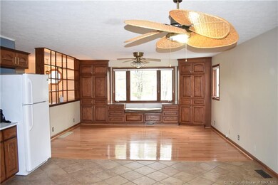 4114 Chapel Ln, New Albany, IN 47150 - photo 2