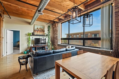 Cobblers Lofts unit 503, Milwaukee, WI 53212 - photo 7