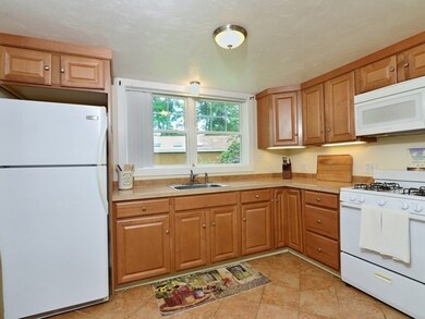 252 Creek St, Wrentham, MA 02093 - photo 2