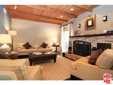 24325 Sylvan Glen Rd, Calabasas, CA 91302 - photo 5