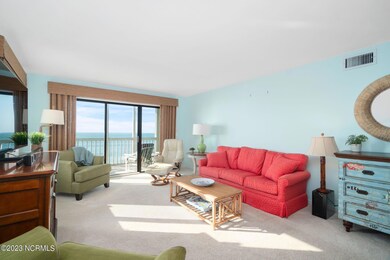 Open concept living space w/ views