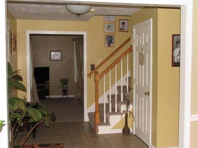 34 Roland Way, Milford, MA 01757 - photo 6