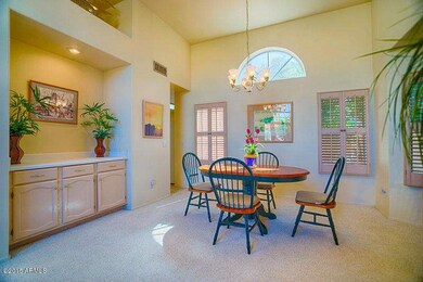 005 Formal Dining