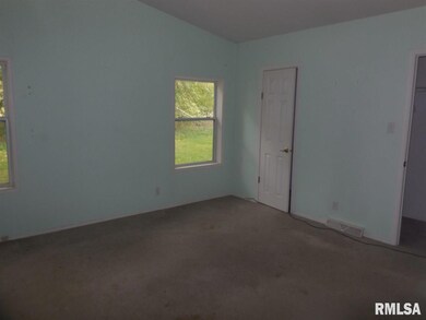 400 E Myrtle St, Virginia, IL 62691 - photo 6