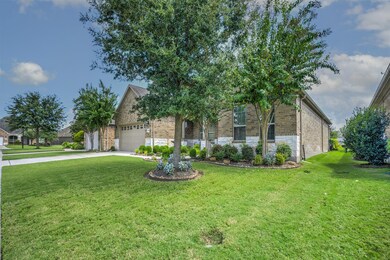 407 Little Walnut Dr, Richmond, TX 77469 - photo 2