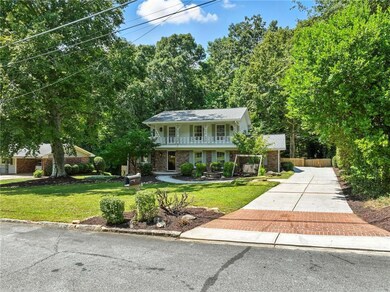 2202 Bonnavit Ct NE, Atlanta, GA 30345 - photo 2