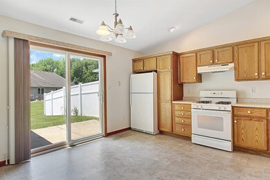 3636 Franklin Ave, Highland, IN 46322 - photo 5