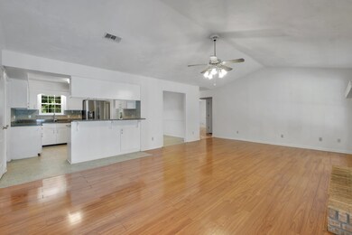 1635 Folkstone Rd, Tallahassee, FL 32312 - photo 5