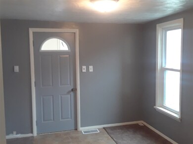 123 Washington St, Auburn, IN 46706 - photo 2