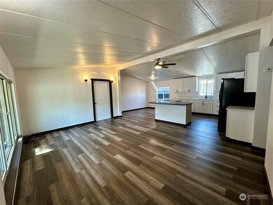 602 29th St SE unit 35, Auburn, WA 98002 - photo 4