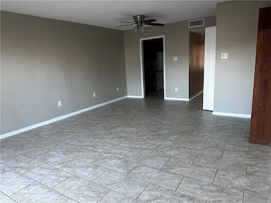 588 Oak Ave unit B, Harahan, LA 70123 - photo 5