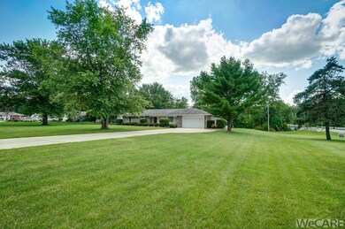 2314 Meadow Ln, Lima, OH 45806 - photo 3