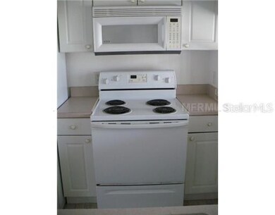 925 Caribbean Dr unit 925, Davenport, FL 33897 - photo 2