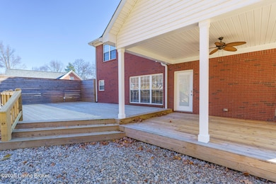 9005 Hiview Ln, Louisville, KY 40272 - photo 7