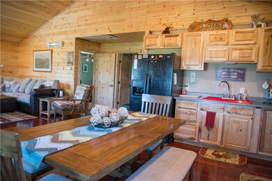 Kitchen/Living Room/Dining