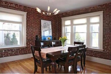 6 Shailer St unit 1, Brookline, MA 02446 - photo 3