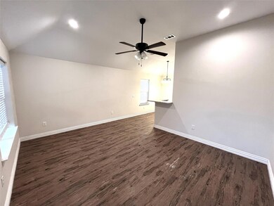 1108 W Day St, Denison, TX 75020 - photo 6