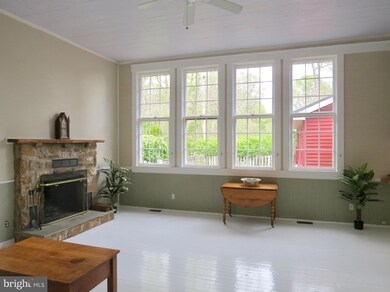 13139 Crest Hill Rd, Flint Hill, VA 22627 - photo 7