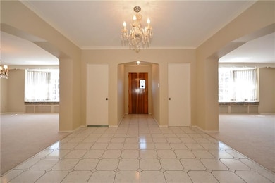 Large porcelain entry way 12x12.