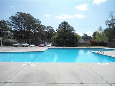 137 King George Ct, Jacksonville, NC 28546 - photo 2