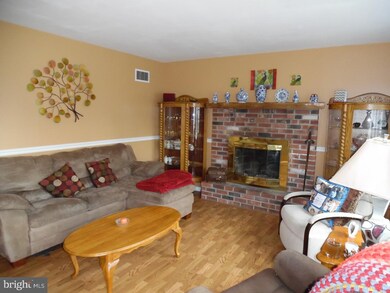 1215 University Ave, Morton, PA 19070 - photo 4