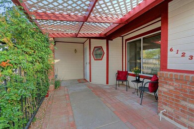 Very appealing entry area