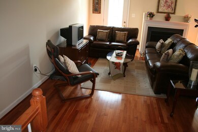 765 Ayrshire Ln, Woodbridge, VA 22191 - photo 6