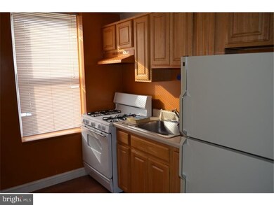 96 Mckinley Ave unit 2ND FL, Lansdowne, PA 19050 - photo 4