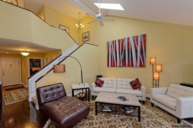 27 Collins Terrace, Saratoga Springs, NY 12866 - photo 4